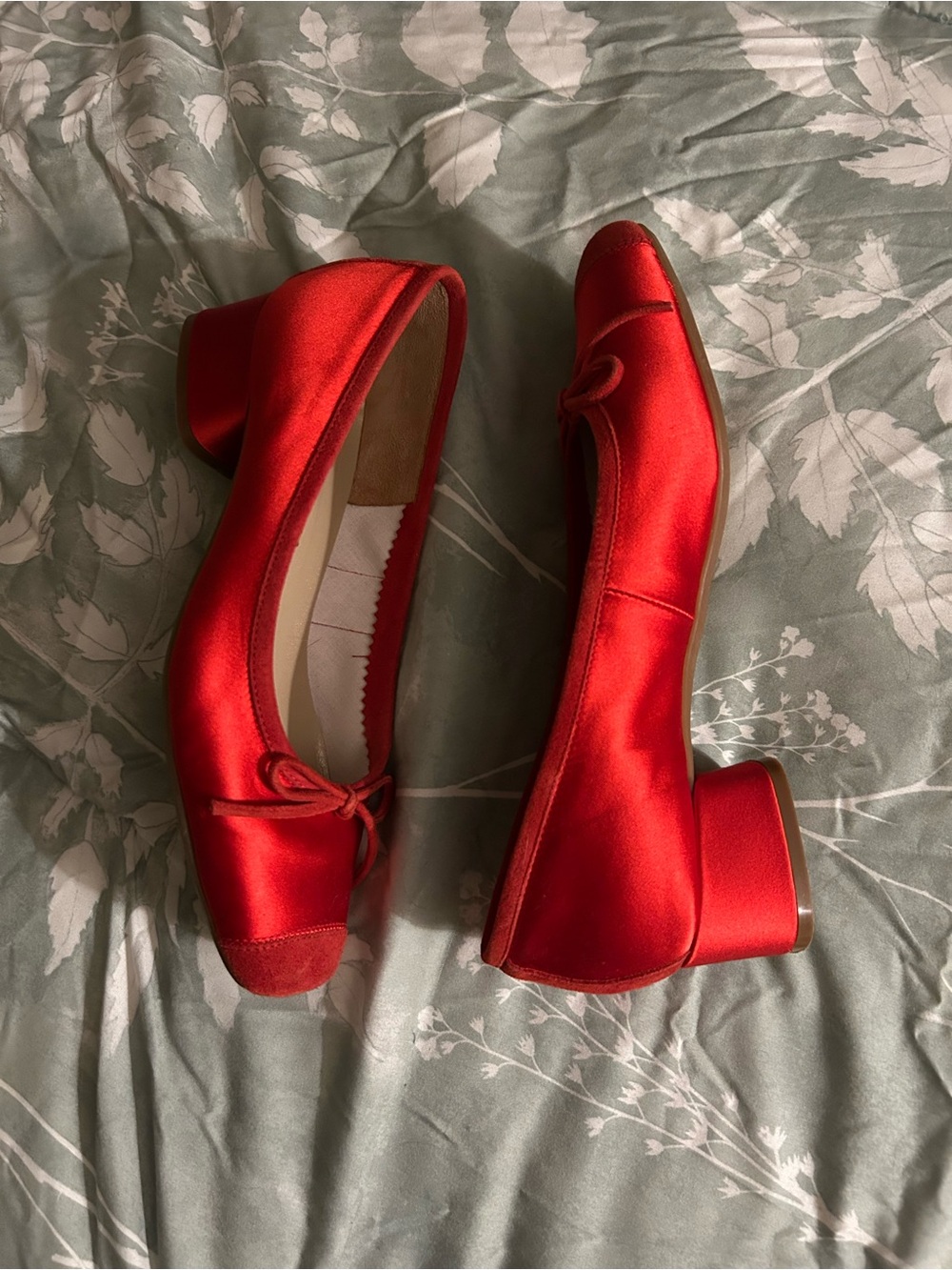 Lisa Says Gah Red Satin Low Block Heel Ballet Flats